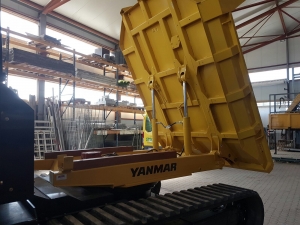 Yanmar Raupendumper - Stolz GmbH Bauunternehmung - Mietservice